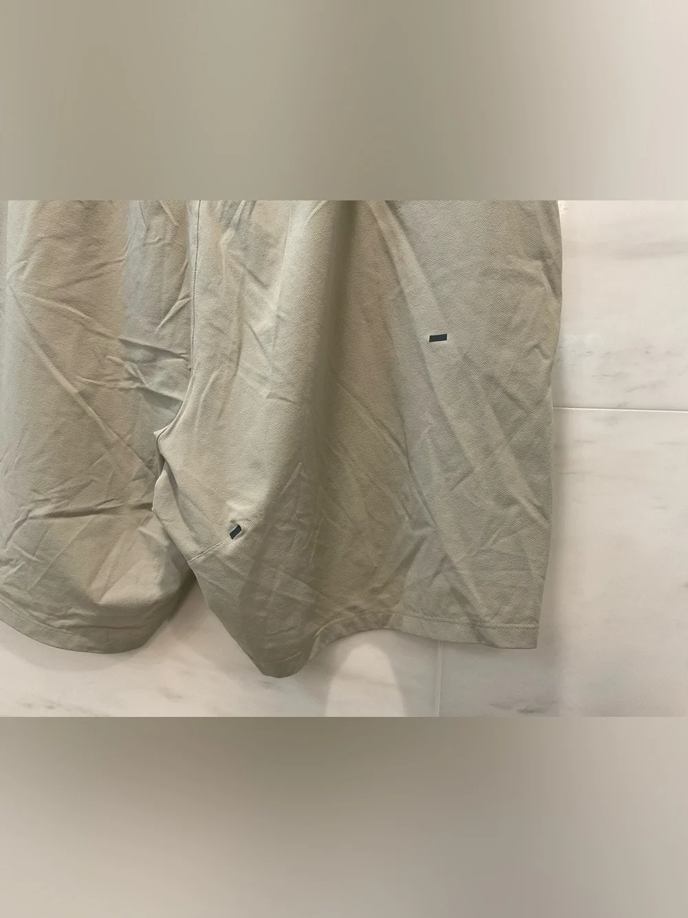 Lululemon License To Train Shorts - 7” - Linerless STONE BEIGE size XXL T55